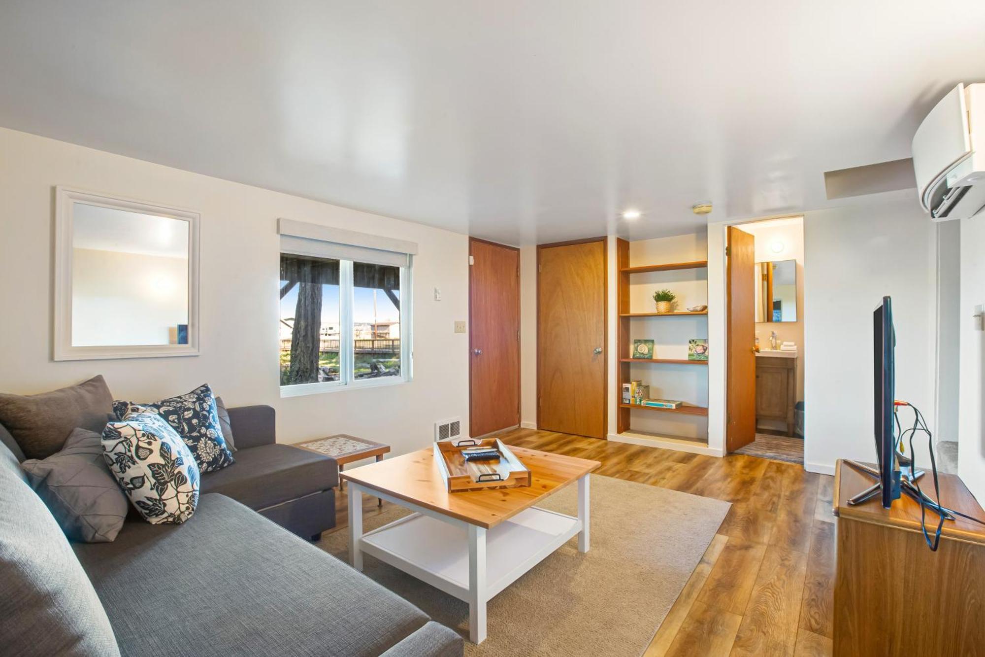 Marrowstone Island Beach Cabin Exterior foto